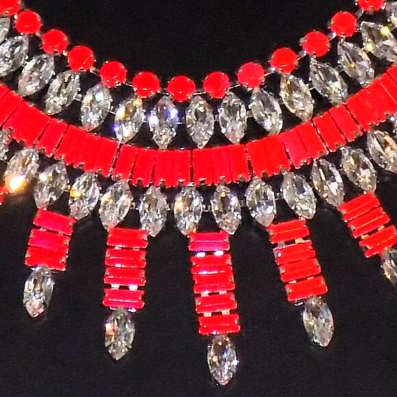 New $148 Ann Taylor Pronged Crystal & Neon Pink Statement Bling Collar Necklace - Picture 6 of 9